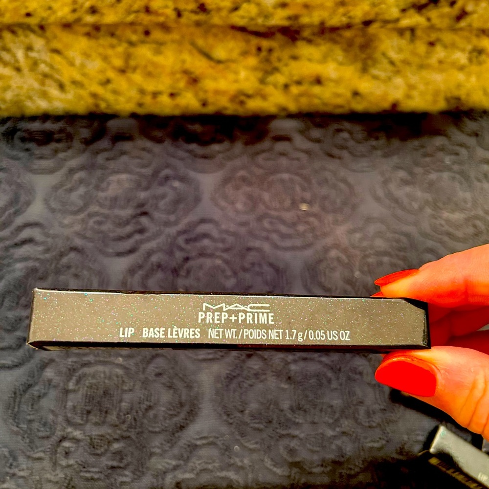 MAC Prep + Prime Lip Base